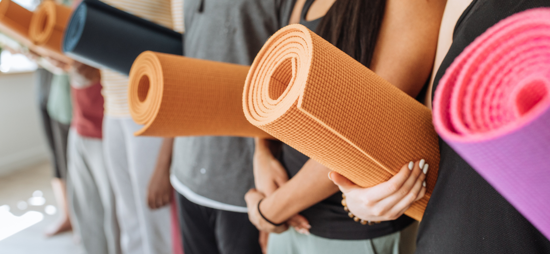 Lire la suite à propos de l’article Comment choisir son tapis de yoga ?